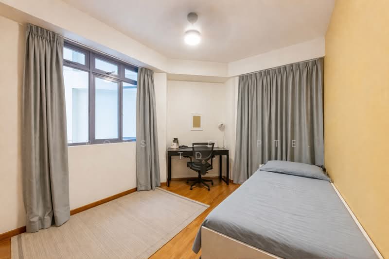 Sanctuary Green Condominium For Sale at S$ 2,350,000 | PropertyGuru Singapore - Bedroom