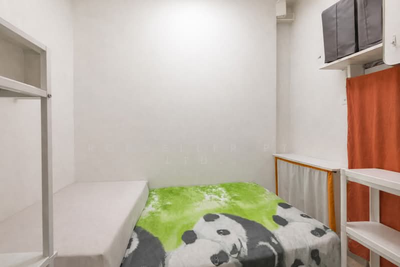 Sanctuary Green Condominium For Sale at S$ 2,350,000 | PropertyGuru Singapore - Bedroom