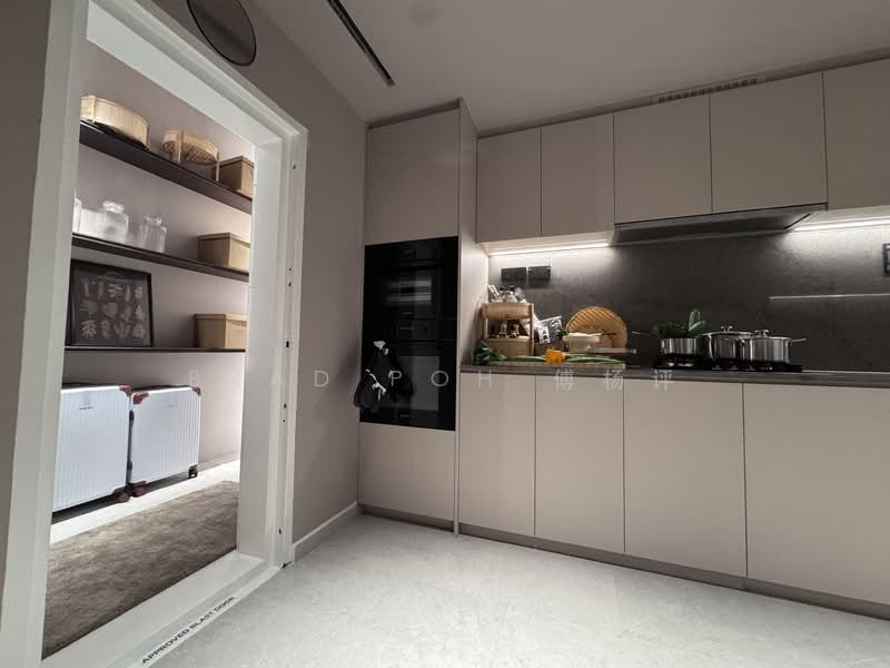 River Modern Condominium For Sale at S$ 4,588,000 | PropertyGuru Singapore - Kitchen