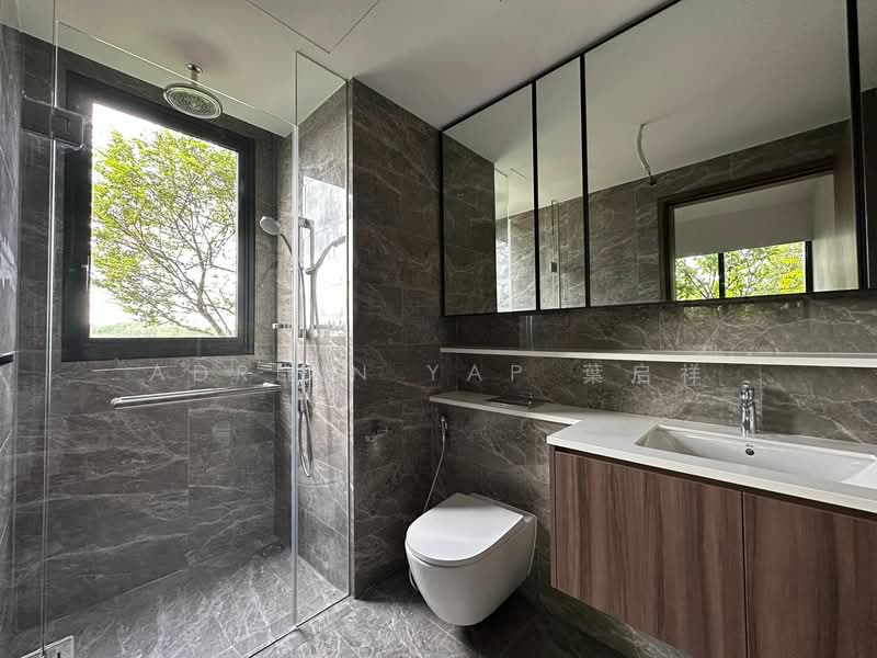 Lentor Modern, Lentor Central, 3 Bedrooms, 969 sqft, Condominium For Sale, by Adrian Yap 葉启祥, 500057803 - Bathroom - PropertyGuru.com.sg