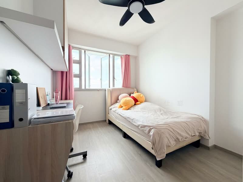 182B Woodlands Street 13, 182B Woodlands Street 13, 4 Bedrooms, 1,291 sqft, HDB Flat For Sale, by Ryan Tan 陳仕聪, 500057828 - Bedroom - PropertyGuru.com.sg
