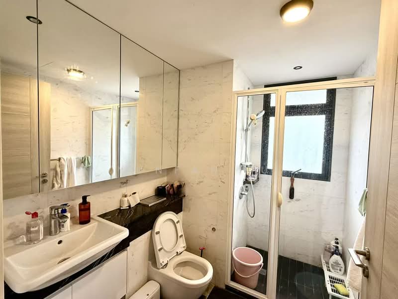 Sophia Hills Condominium For Sale at S$ 1,280,000 | PropertyGuru Singapore - Bathroom