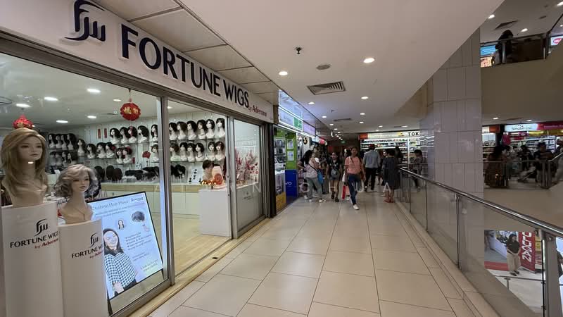 Lucky Plaza, 304 Orchard Road, 382 sqft, Mall Shop For Rent, by Alvin Chua, 500057886 - Exterior - CommercialGuru.com.sg