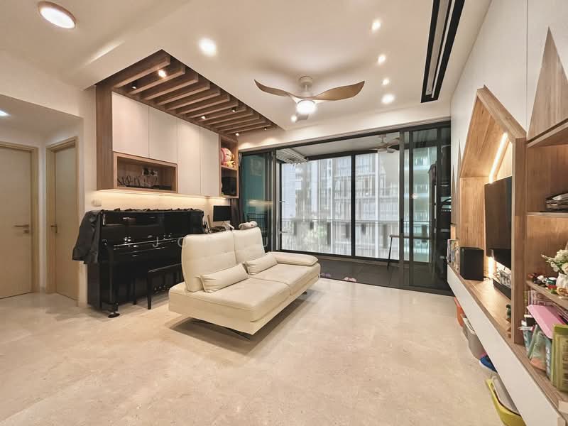 The Luxurie Condominium For Sale at S$ 2,400,000 | PropertyGuru Singapore - Living Room
