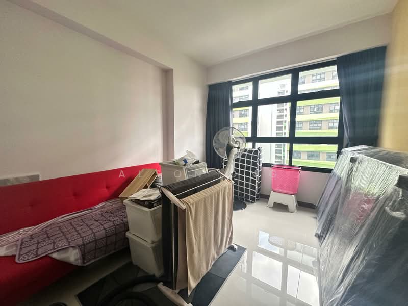 605C Tampines Street 61, 605C Tampines Street 61, 3 Bedrooms, 990 sqft, HDB Flat For Rent, by Alson Ong, 500057932 - Living Room - PropertyGuru.com.sg