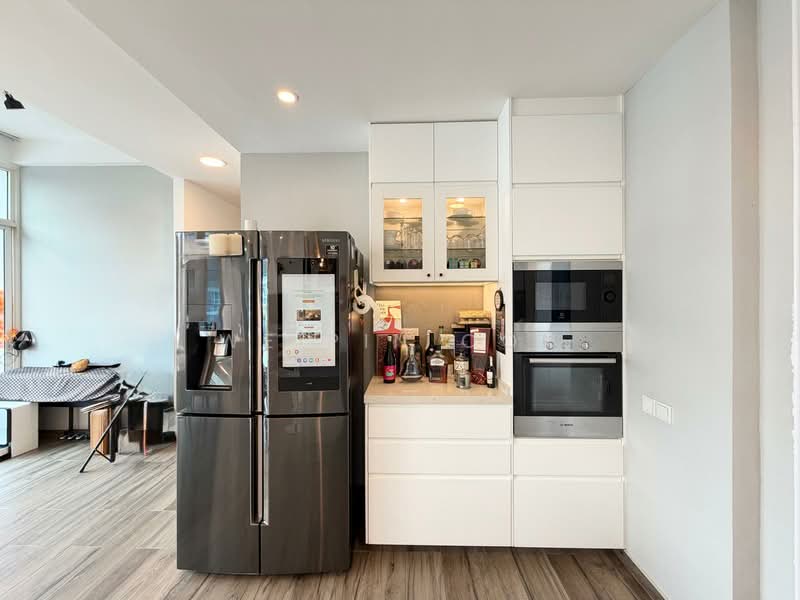 The Tampines Trilliant Executive Condominium For Sale at S$ 3,888,888 | PropertyGuru Singapore - Kitchen