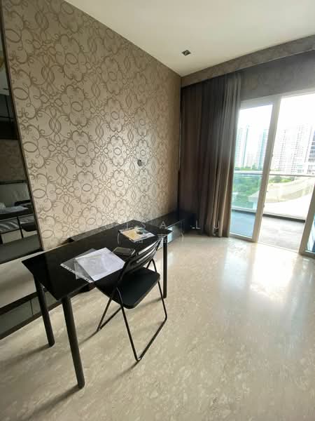 City Regency Condominium For Sale at S$ 1,400,000 | PropertyGuru Singapore - Balcony