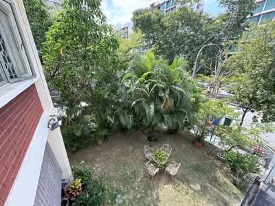 For Sale - Bedok Rise 2 storey corner Semi-D. Freehold! Lucky Hill !