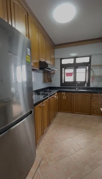 772 Bedok Reservoir View, 772 Bedok Reservoir View, Room Rental, 100 sqft, HDB Flat For Rent, by Bryan Cheng, 500057949 - Kitchen - PropertyGuru.com.sg