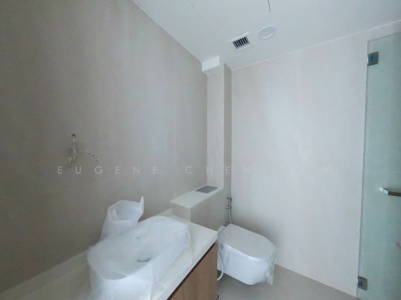 1 Bedroom For Rent at Lowland Road, next to Kovan MRT, , 1 Bedroom, 480 sqft, Detached House For Rent, by Eugene Chen 陈加明, 500057953 - Bathroom - PropertyGuru.com.sg