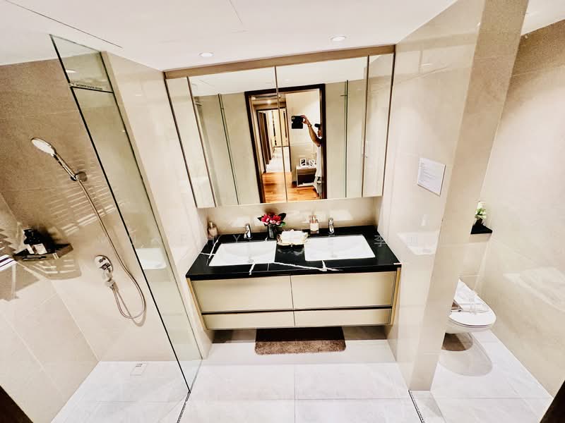 Chuan Park Condominium For Sale at S$ 3,363,000 | PropertyGuru Singapore - Bathroom