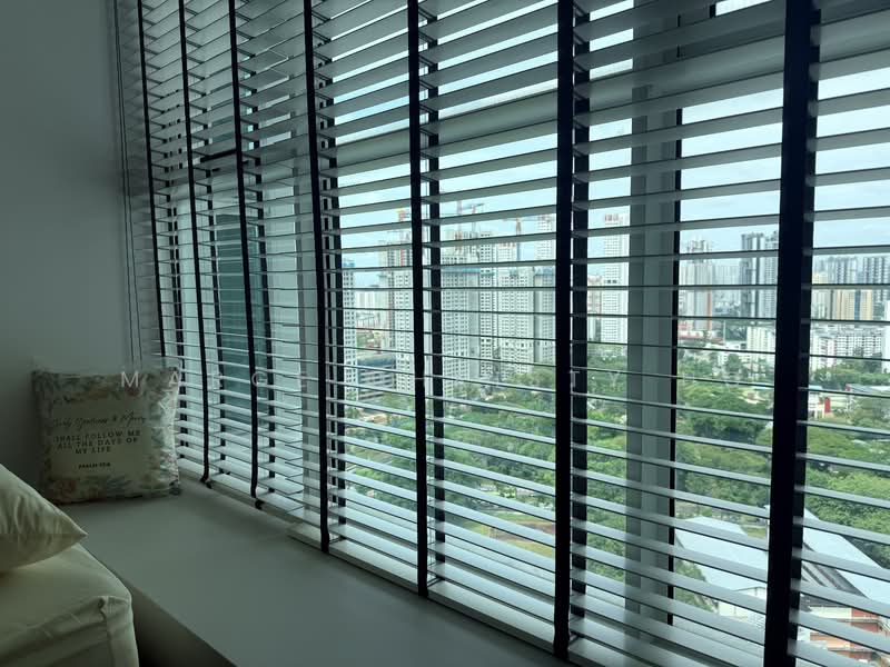 Meraprime, 301 Jalan Bukit Ho Swee, Room Rental, 100 sqft, Condominium For Rent, by Marge Christy Ho, 500057992 - Venetian Blinds - PropertyGuru.com.sg