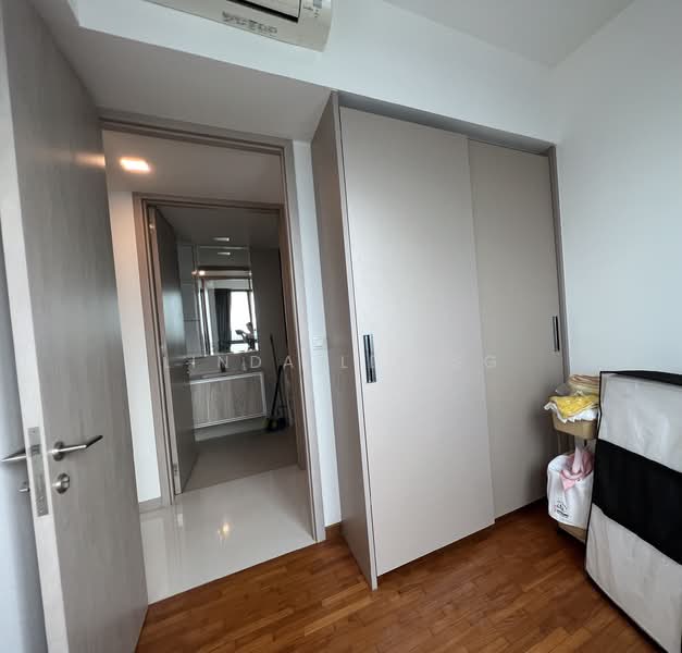 J Gateway, 2 Gateway Drive, 3 Bedrooms, 969 sqft, Condominium For Rent, by Linda Lee SG, 500057993 - Interior - PropertyGuru.com.sg
