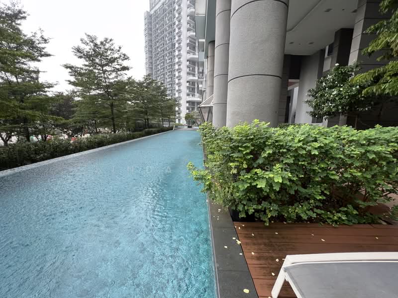 J Gateway, 2 Gateway Drive, 3 Bedrooms, 969 sqft, Condominium For Rent, by Linda Lee SG, 500057993 - Exterior - PropertyGuru.com.sg