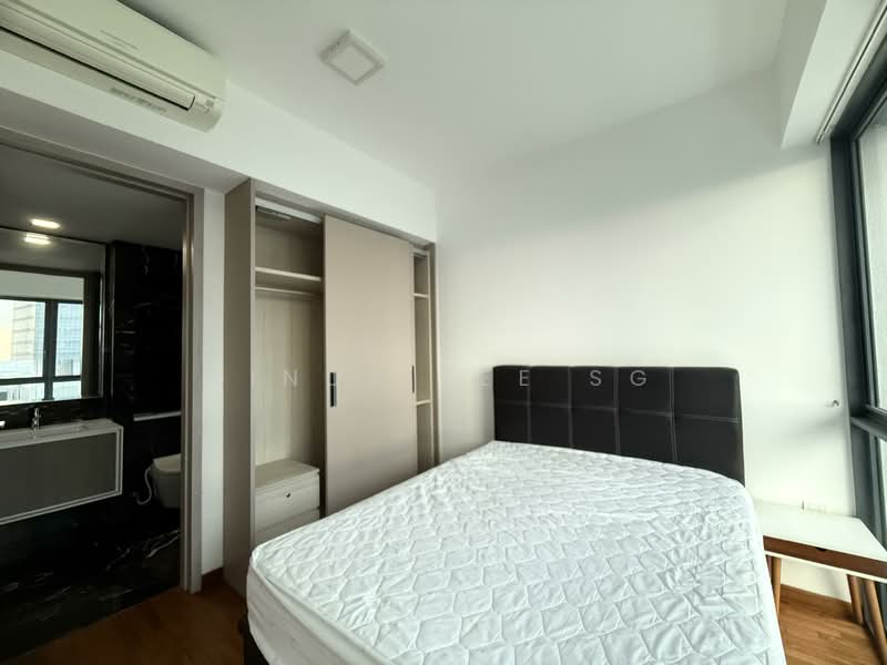 J Gateway, 2 Gateway Drive, 3 Bedrooms, 969 sqft, Condominium For Rent, by Linda Lee SG, 500057993 - Bedroom - PropertyGuru.com.sg
