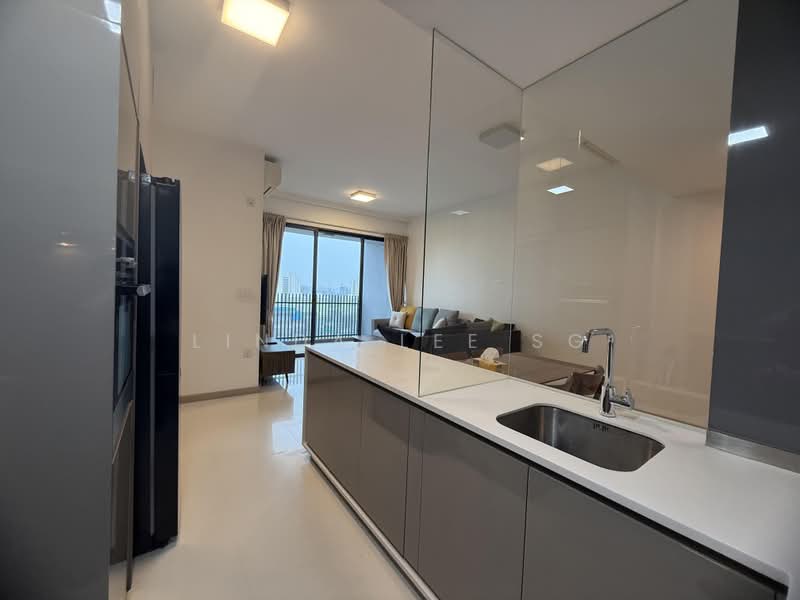 J Gateway, 2 Gateway Drive, 3 Bedrooms, 969 sqft, Condominium For Rent, by Linda Lee SG, 500057993 - Living Room - PropertyGuru.com.sg