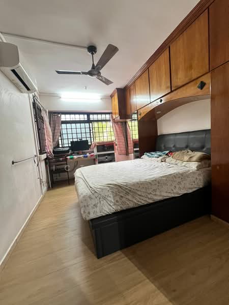 178 Yung Sheng Road HDB Flat For Sale at S$ 520,000 | PropertyGuru Singapore - Bedroom