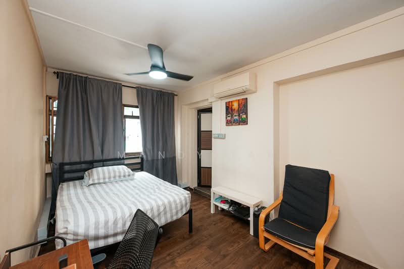 538 Jelapang Road HDB Flat For Sale at S$ 615,888 | PropertyGuru Singapore - Master Room