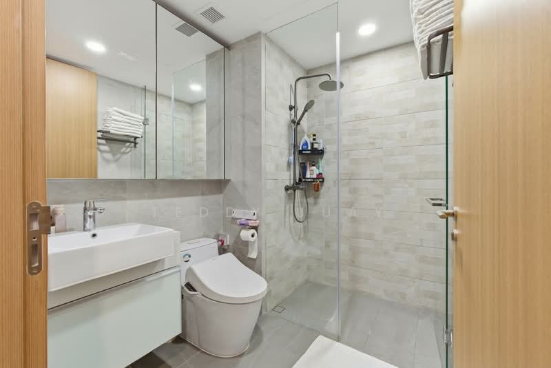 1953 Apartment For Sale at S$ 2,400,000 | PropertyGuru Singapore - Bathroom