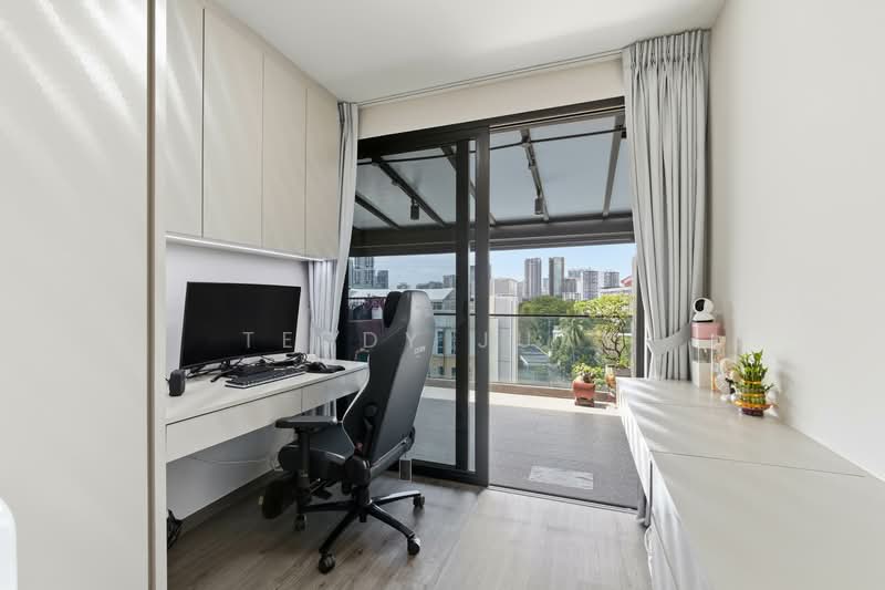 1953 Apartment For Sale at S$ 2,400,000 | PropertyGuru Singapore - Study
