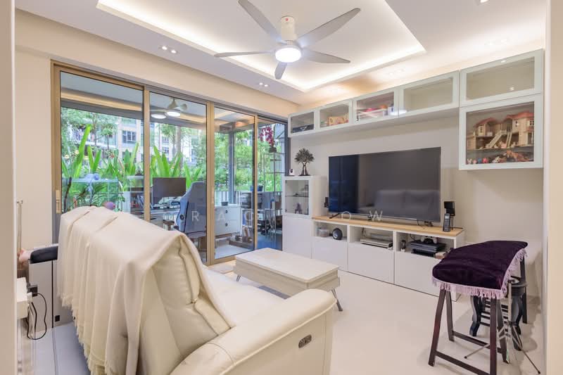 The Visionaire Executive Condominium For Sale at S$ 1,450,000 | PropertyGuru Singapore - Living Room