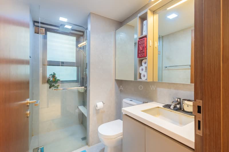 The Visionaire Executive Condominium For Sale at S$ 1,450,000 | PropertyGuru Singapore - Bathroom