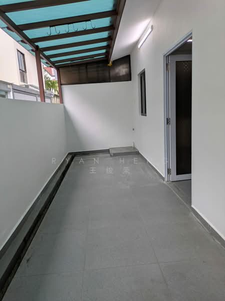 Just Listed | 1km to Tao Nan School | Recently Renovated 2-Sty Modern Family Home, 1km to Tao Nan, 4 Bedrooms, 2,300 sqft, Terraced House For Rent, by Ryan Heng 王俊荣, 500058039 - Backyard - PropertyGuru.com.sg