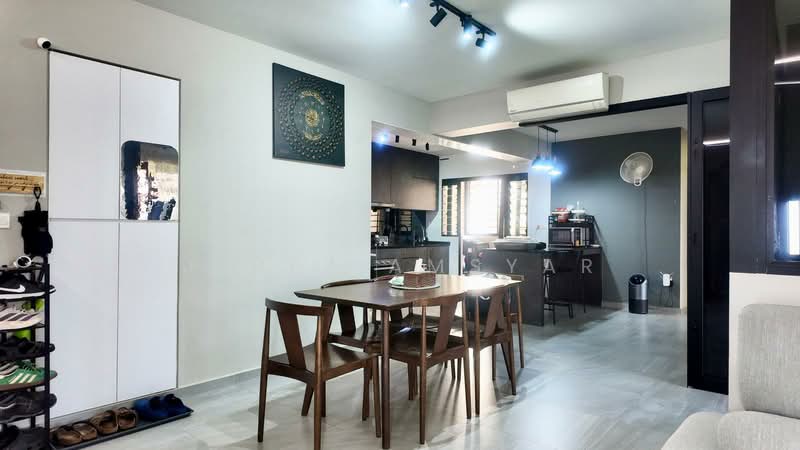 463A Bukit Batok Street 41 HDB Flat For Sale at S$ 780,000 | PropertyGuru Singapore - Dining Room