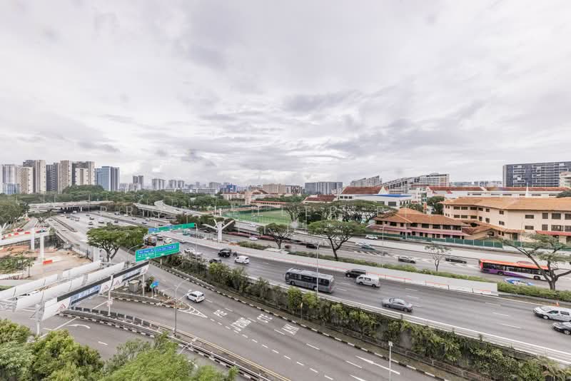 Suites @ Topaz Condominium For Sale at S$ 1,488,000 | PropertyGuru Singapore - Exterior