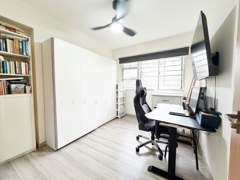 228B Ang Mo Kio Street 23 HDB Flat For Sale at S$ 918,000 | PropertyGuru Singapore - Study