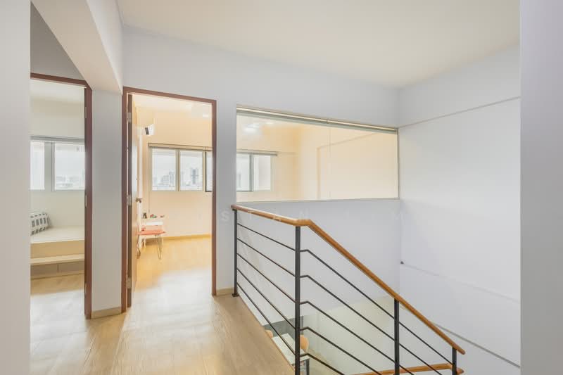 108 Jalan Rajah HDB Flat For Sale at S$ 1,188,000 | PropertyGuru Singapore - Corridor