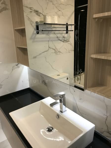 International Plaza, 10 Anson Road, Room Rental, 170 sqft, Apartment For Rent, by Juita Tan, 500058081 - Bathroom - PropertyGuru.com.sg