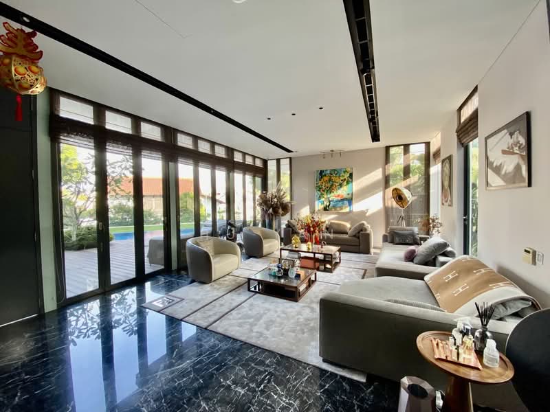 Bukit Timah Rare Hilltop GCB-Style Bungalow 10,480 sqft land, oriole crescent, 5 Bedrooms, 12,000 sqft, Bungalow House For Sale, by Hu Yan, 500058083 - Living Room - PropertyGuru.com.sg