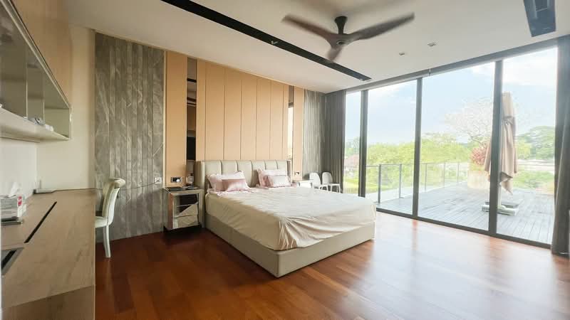 Bukit Timah Rare Hilltop GCB-Style Bungalow 10,480 sqft land, oriole crescent, 5 Bedrooms, 12,000 sqft, Bungalow House For Sale, by Hu Yan, 500058083 - PropertyGuru.com.sg