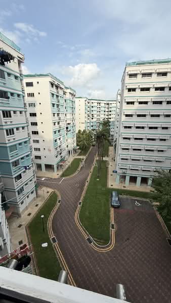 341 Tampines Street 33 HDB Flat For Sale at S$ 680,000 | PropertyGuru Singapore - View