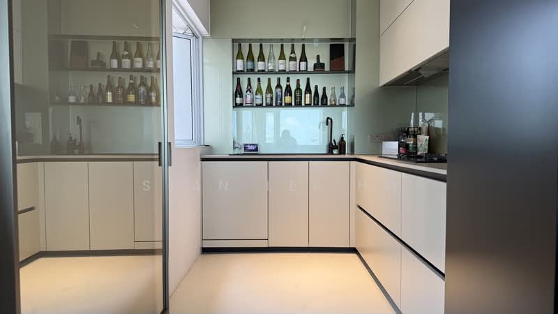 18 Cantonment Close, 18 Cantonment Close, 3 Bedrooms, 969 sqft, HDB Flat For Sale, by Sean Lee HW, 500058113 - Kitchen - PropertyGuru.com.sg