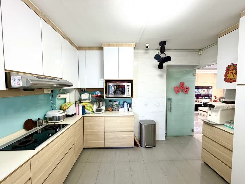 523 Jelapang Road HDB Flat For Sale at S$ 1,020,000 | PropertyGuru Singapore