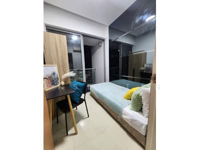 For Rent - Potong Pasir MRT - Common Room with Balcony Access