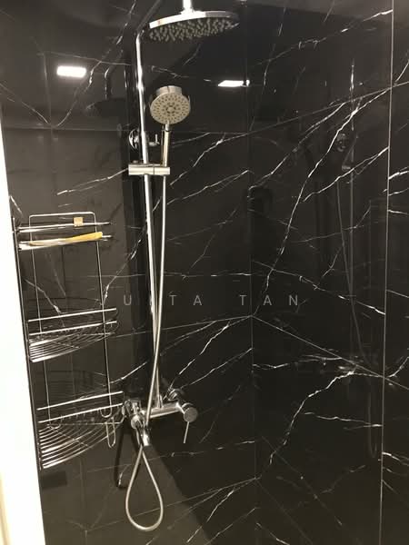 International Plaza, 10 Anson Road, Room Rental, 160 sqft, Apartment For Rent, by Juita Tan, 500058124 - Bathroom - PropertyGuru.com.sg