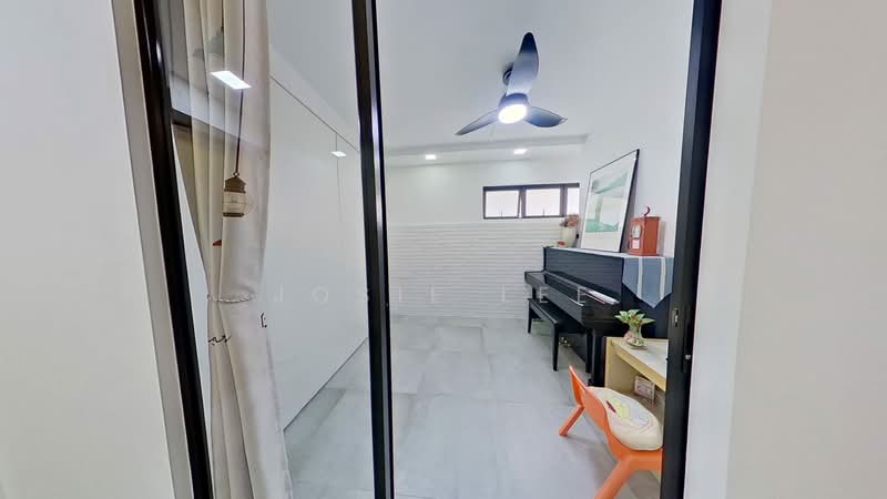 702 Jurong West Street 71 HDB Flat For Sale at S$ 899,999 | PropertyGuru Singapore