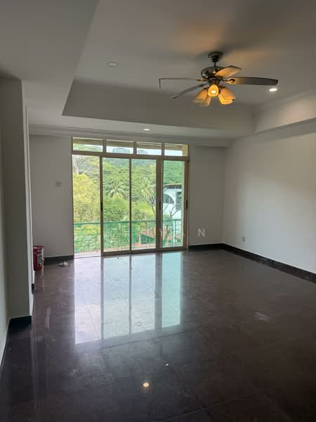 Freehold Corner Terrace, Walkable to MRT and Food Centre Corner Terrace For Sale at S$ 6,590,000 | PropertyGuru Singapore
