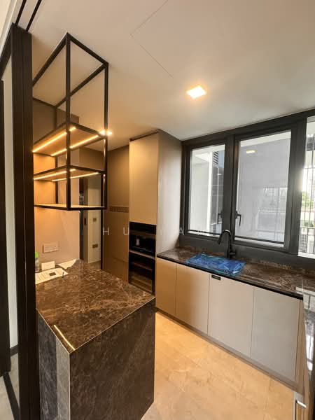 Perfect Ten, 323 Bukit Timah Road, 3 Bedrooms, 1,227 sqft, Condominium For Rent, by Hu Yan, 500058147 - Kitchen - PropertyGuru.com.sg