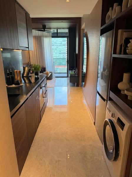 Pullman Residences, 18 Dunearn Road, 2 Bedrooms, 667 sqft, Condominium For Sale, by Pamela Lin, 500058158 - Kitchen - PropertyGuru.com.sg