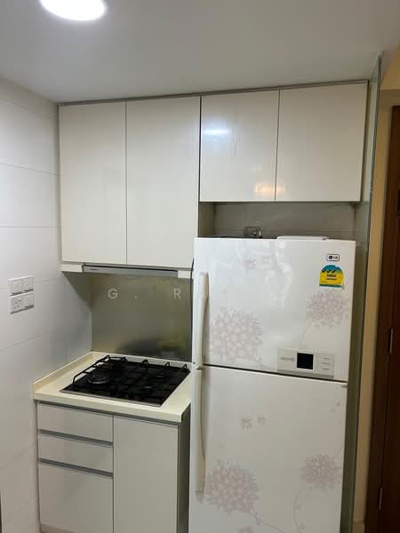 Casa Meya Apartment For Sale at S$ 1,650,000 | PropertyGuru Singapore - Kitchen