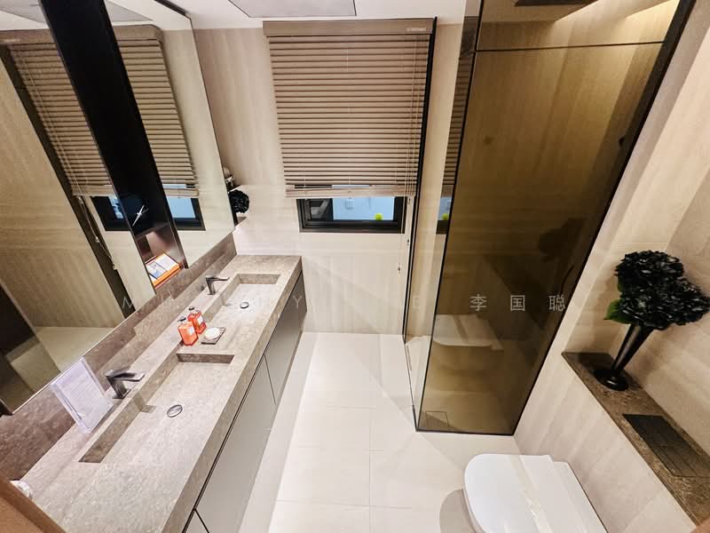 Skye at Holland Condominium For Sale at S$ 5,775,000 | PropertyGuru Singapore - Bathroom