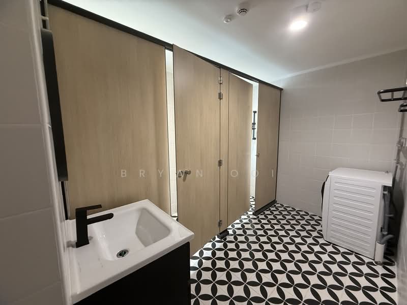 25 Admiralty Road East, , Room Rental, 236 sqft, Walk-up Apartment For Rent, by Bryan Ooi, 500058180 - Bathroom - PropertyGuru.com.sg