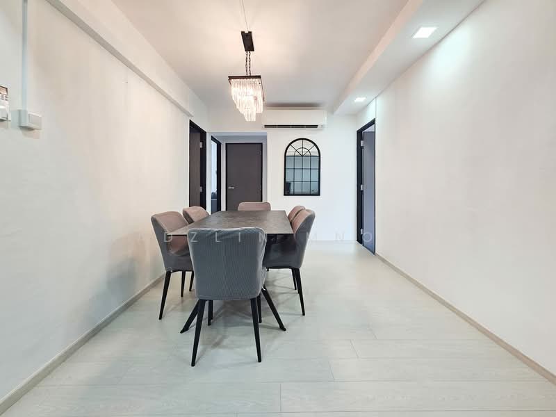 423 Choa Chu Kang Avenue 4 HDB Flat For Sale at S$ 620,000 | PropertyGuru Singapore - Dining Room