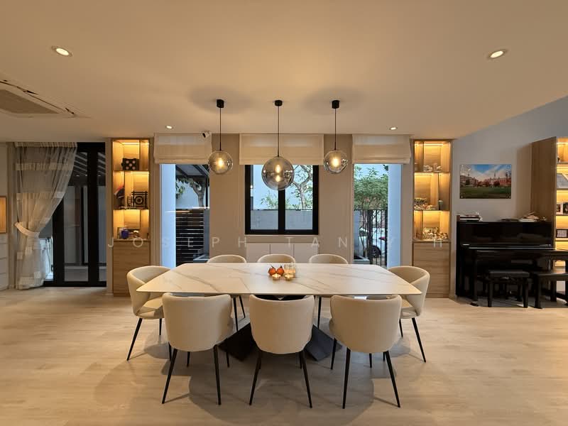 Eastwood Ville Terraced House For Sale at S$ 4,388,000 | PropertyGuru Singapore - Dining Room