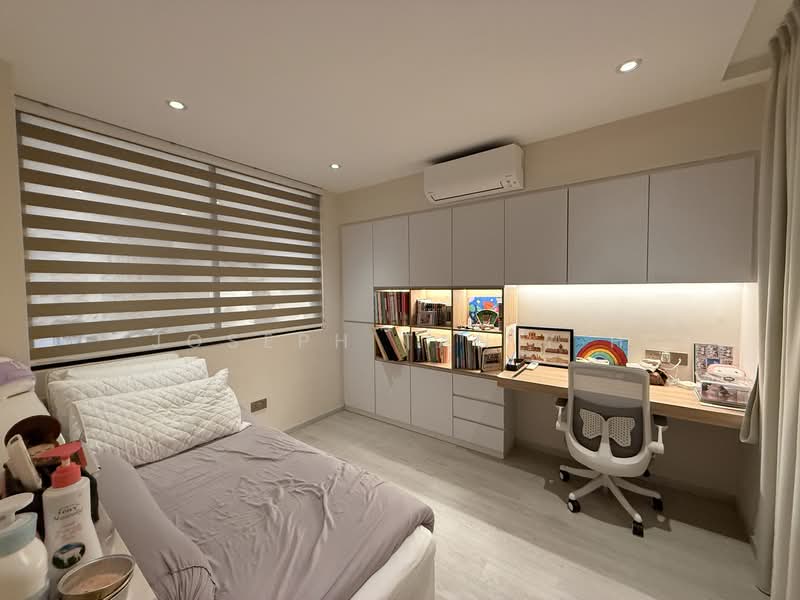 Eastwood Ville Terraced House For Sale at S$ 4,388,000 | PropertyGuru Singapore - Bedroom