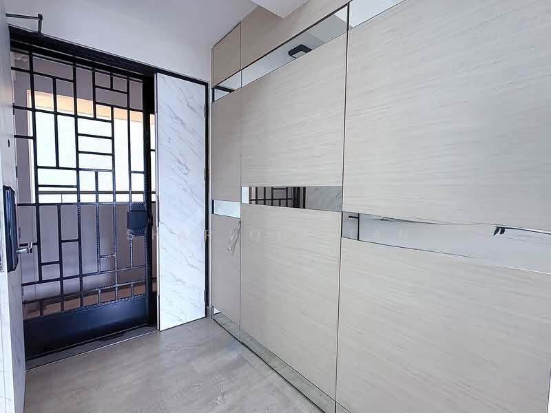 For Sale - 570C Woodlands Avenue 1